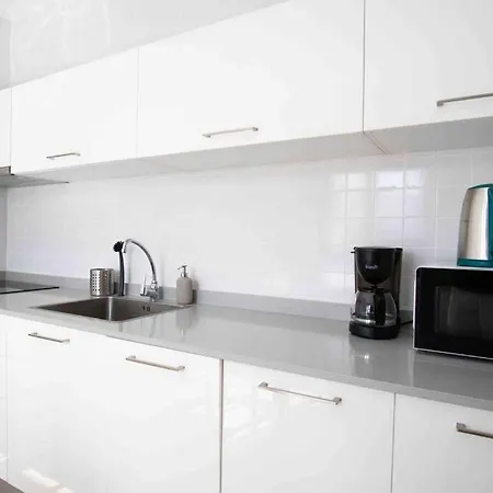 Luna Blanca - Modernes Ferienhaus Mit Privat Pool & Wlan * Playa Blanca (Lanzarote)
